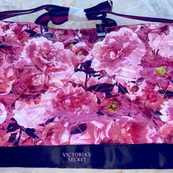 Victoria’s Secret‎ Logo Love Tote Weekender New - Picture 9 of 12